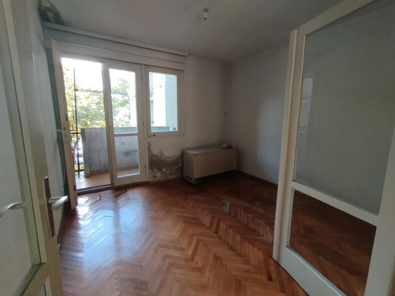  Prodaja, jednosoban stan u centru Bara 46 m2 105.000e