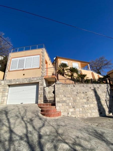  Prodaja, kuća u Sutomoru, Zagrađe od 86 m2 na placu od 461 m2 179.000e