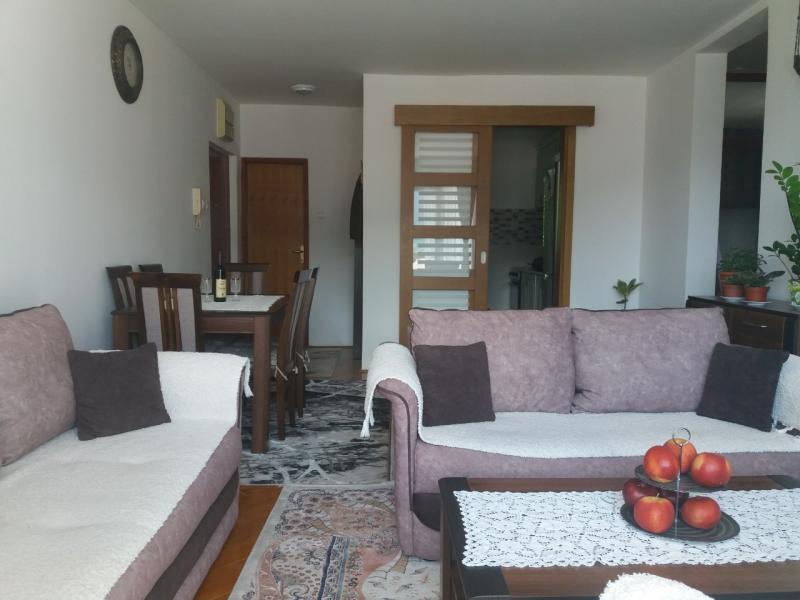  Prodaja, dvosoban stan u Budvi, Dubovica lux 75 m2 180.000e