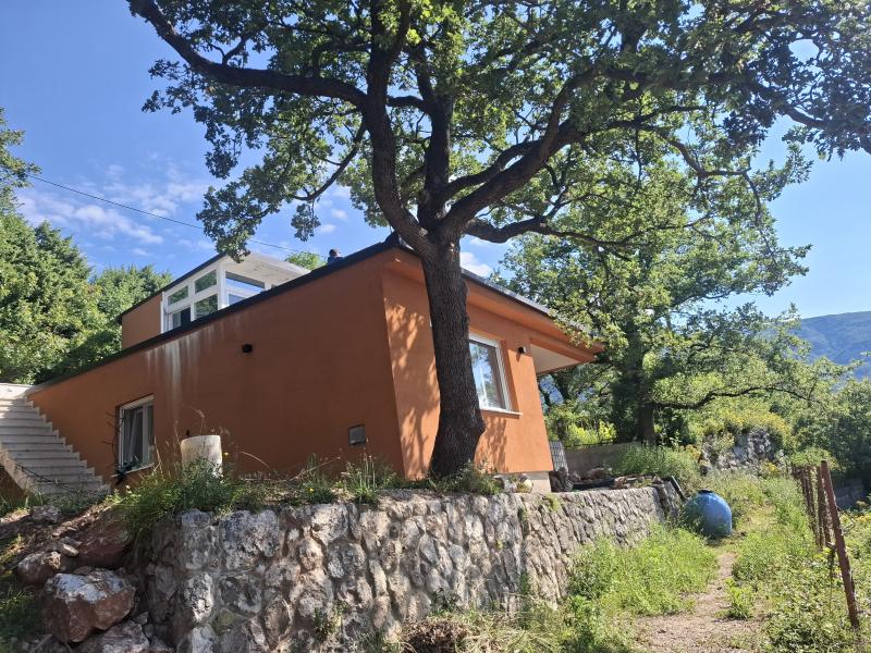  Sale, house 130 m2 in Zagrađe, with a terrace of 60 m2 150,000e