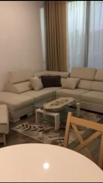  Prodaja, lux jednosoban stan u Sutomoru u hotelu Guinness od 61 m2 185.000e