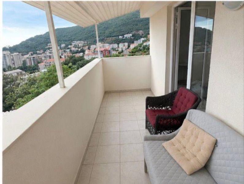  Prodaja, jednosoban stan u Petrovcu od 32 m2 120.000e